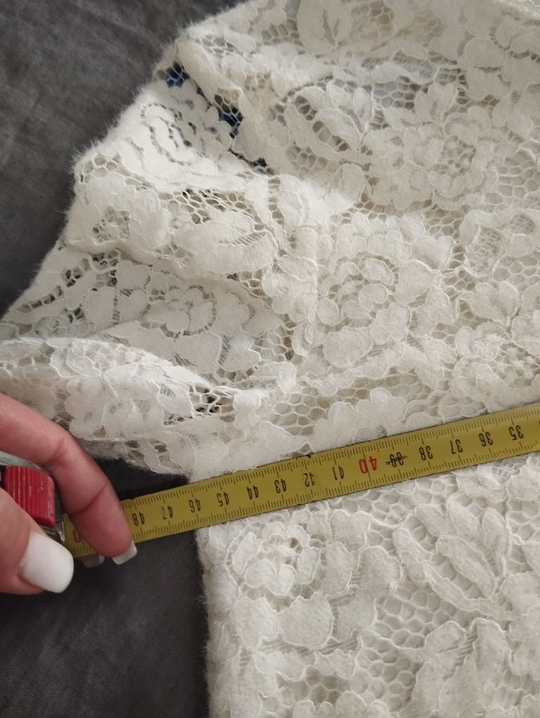 Blusa em renda Fracomina tamanho S