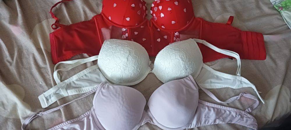 Бюстгалтери бу стан