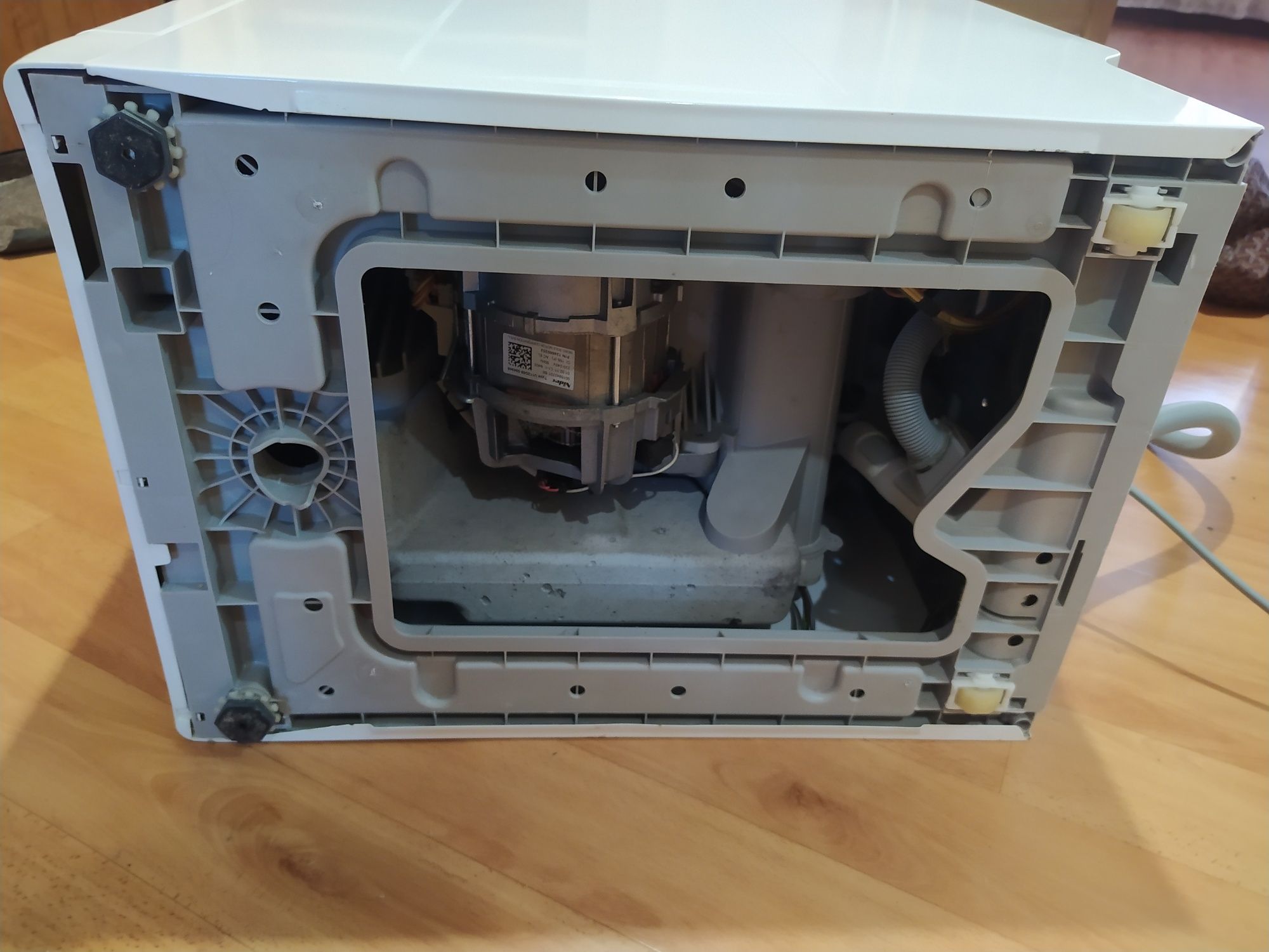 Пральна машина  Electrolux