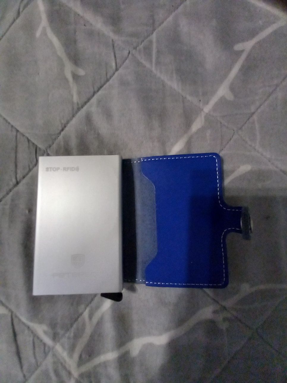 Portfel _Etui na karty PETERSON