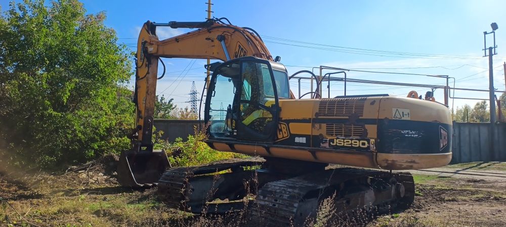 Послуги гусеничного екскаватора