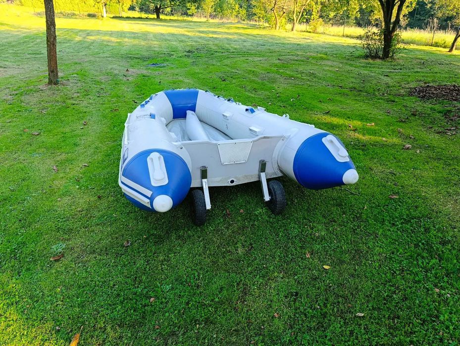 Ponton Kraken 330