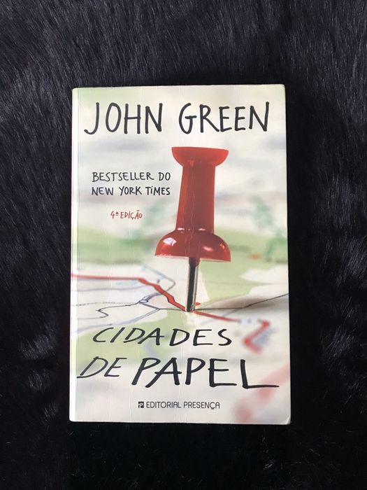 Livro “Cidades de Papel”