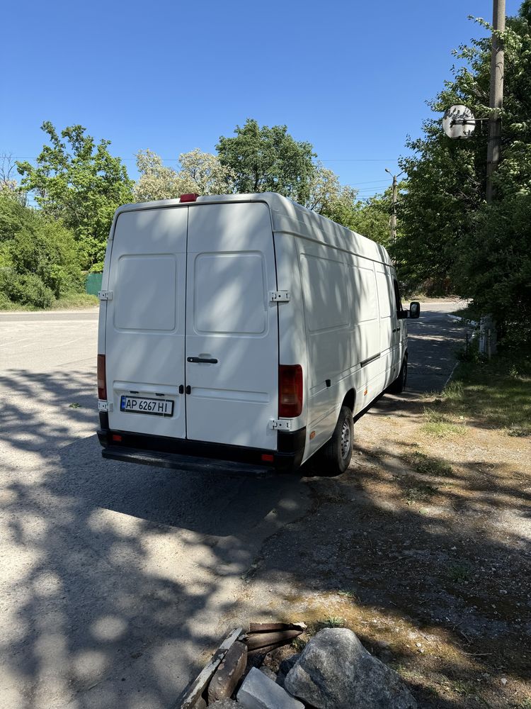 Продам Volkswagen LT 35 вантажний бус