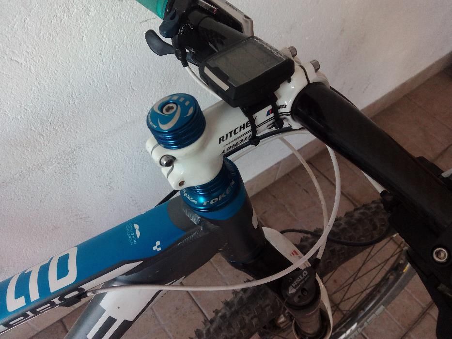 Bicicleta BTT Cube LTD Pro