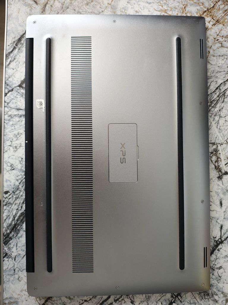 Ультрабук dell xps 15 9560