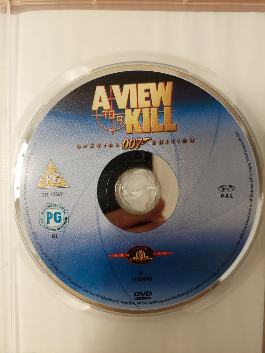 Dvd - A view To A kill - 007 Alvo em Movimento