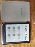 PocketBook InkPad 3 Pro z dodatkowym etui