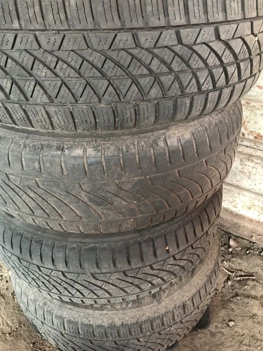 Продам диски в комплекті з літньой резиной 215/70R15
