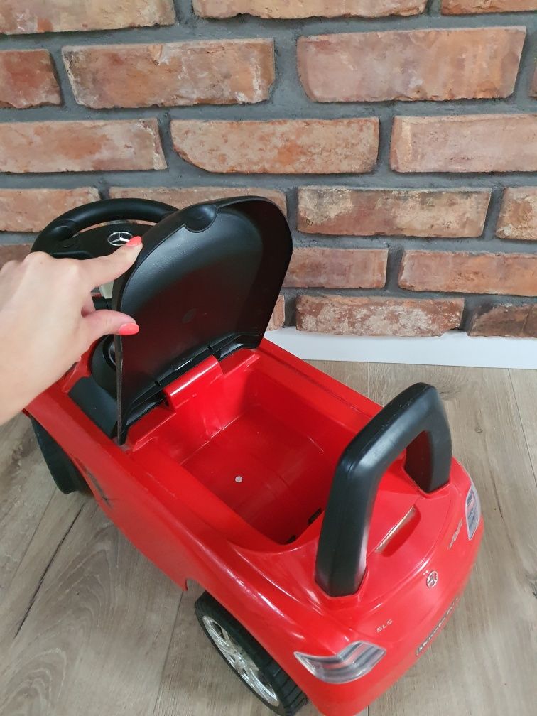 Samochodzik jeździk mercedes