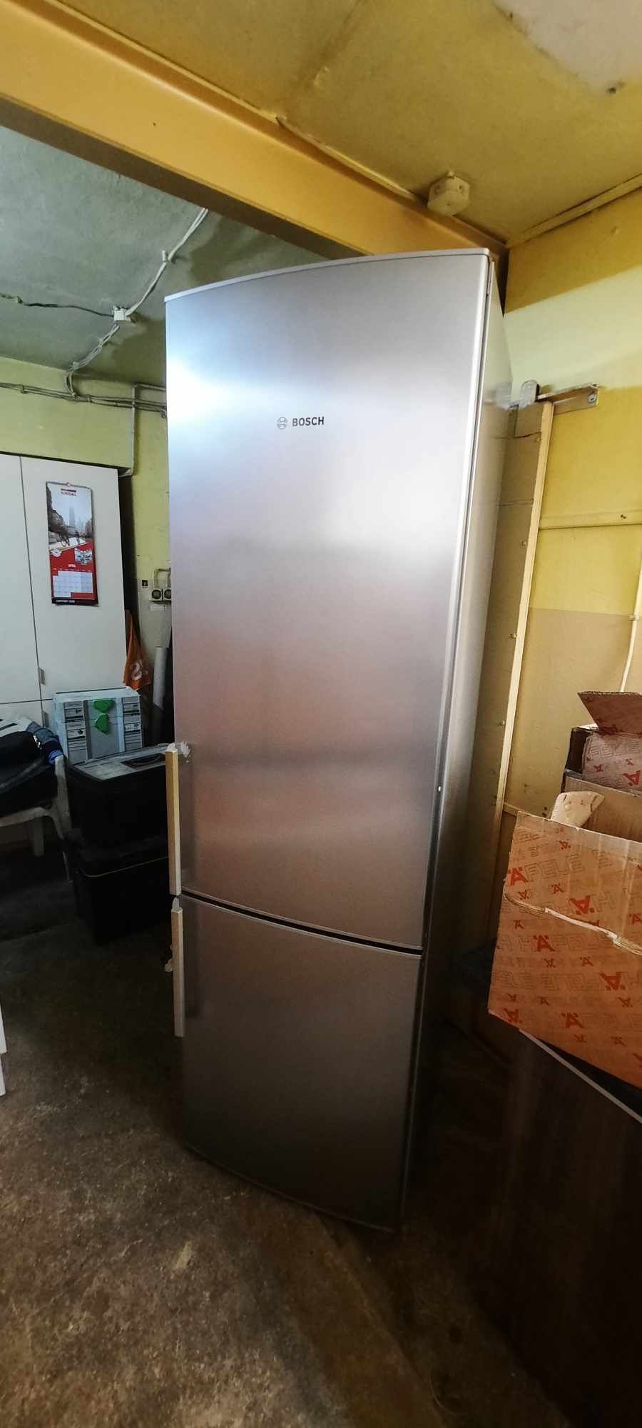 Sprzedam lodówkę BOSCH