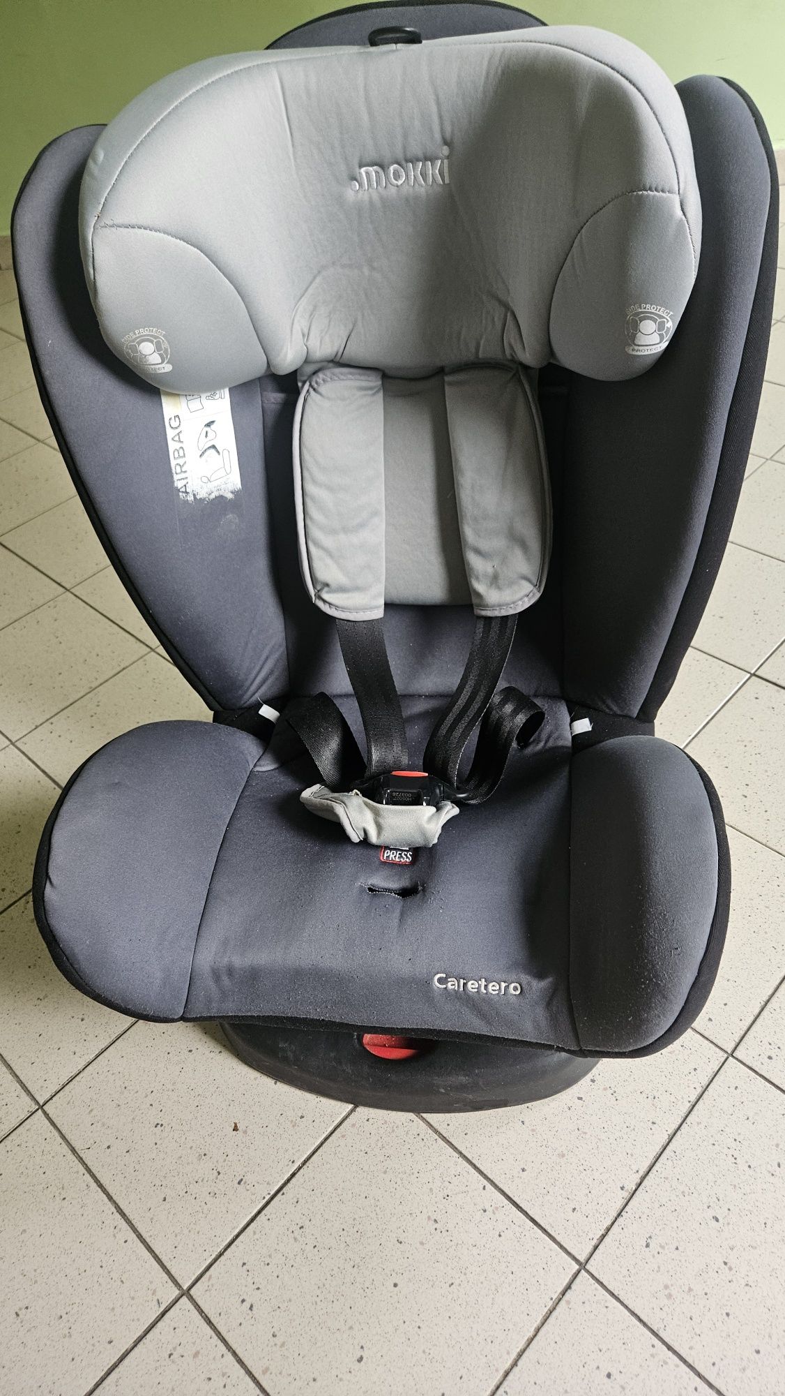 Caretero Mokki - obrotowy fotelik samochodowy 0-36kg