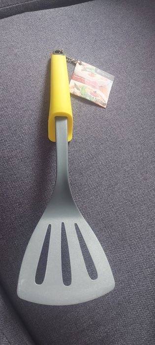 Szpatułka z otworem ambition