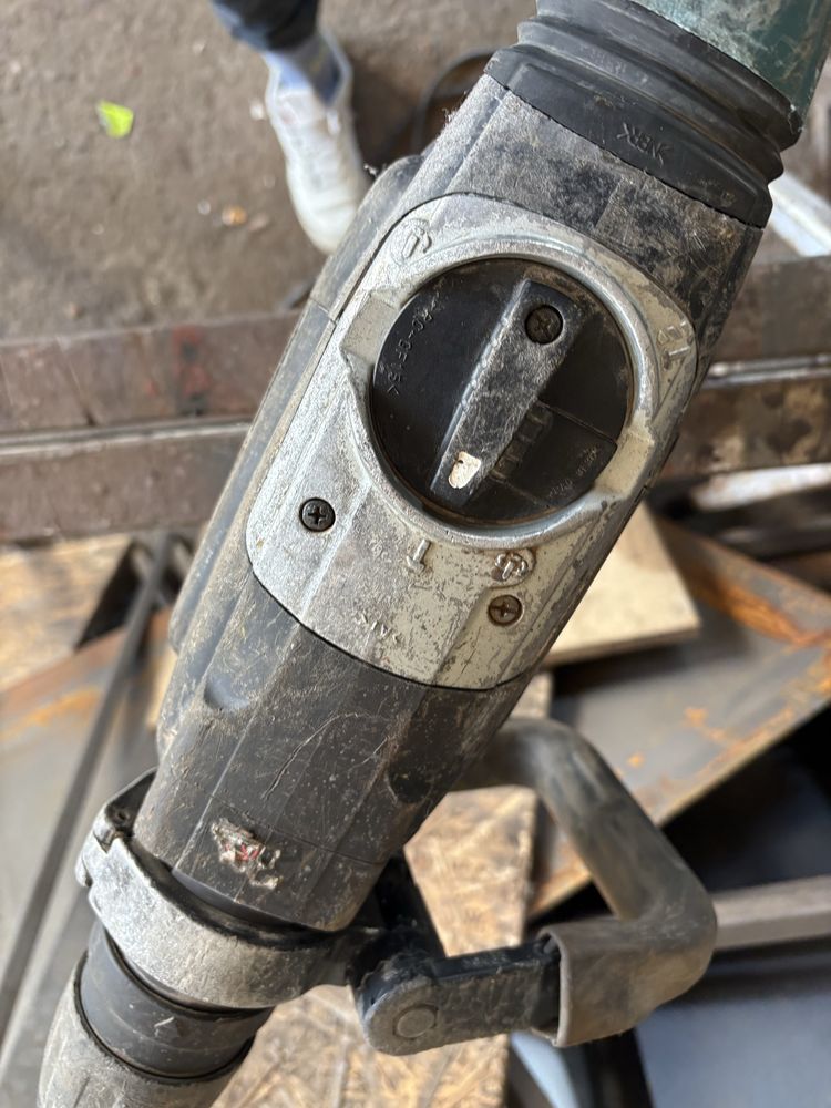 Makita HR4011C 40mm