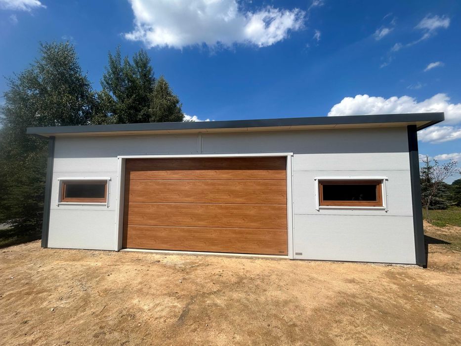 Garaż budynek domek  warsztat ocieplany z płyt warstwowych carport