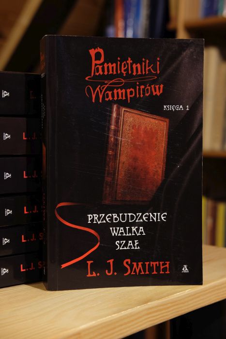 Pamiętniki Wampirów Księga 1: Przebudzenie walka szał Lisa Jane Smith