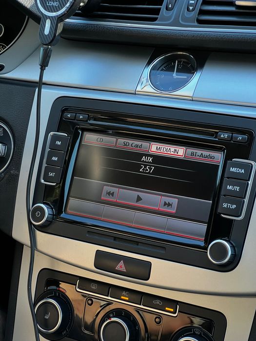 Volkswagen Passat CC 2011