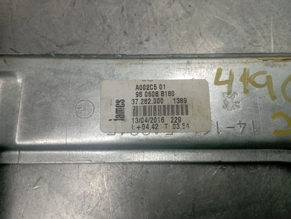 Elevador vidros frente esquerdo PEUGEOT 208