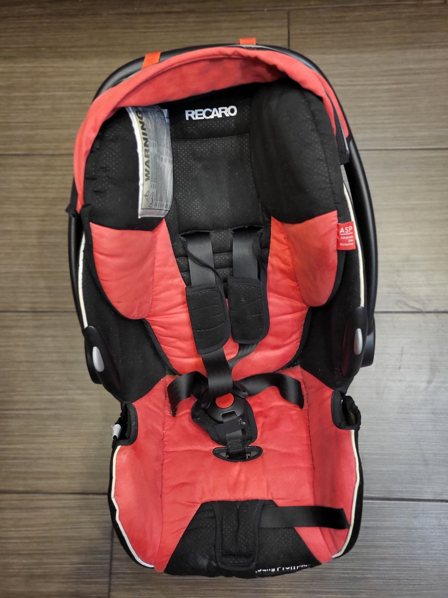 Fotelik samochodowy nosidełko  0-13kg dla niemowląt Recaro Young Profi