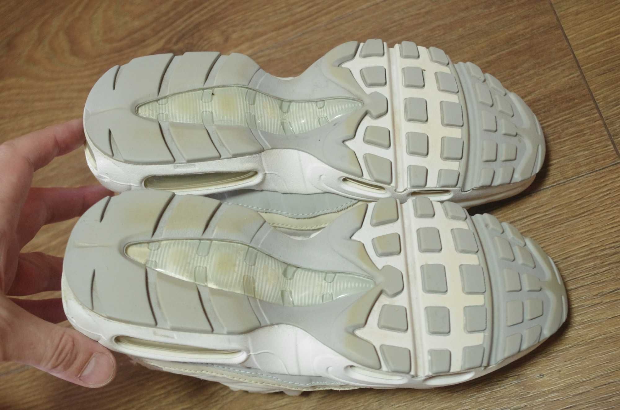 Кроссовки Nike Air Max 95 summit white da8731 100 оригінал 39 розмір