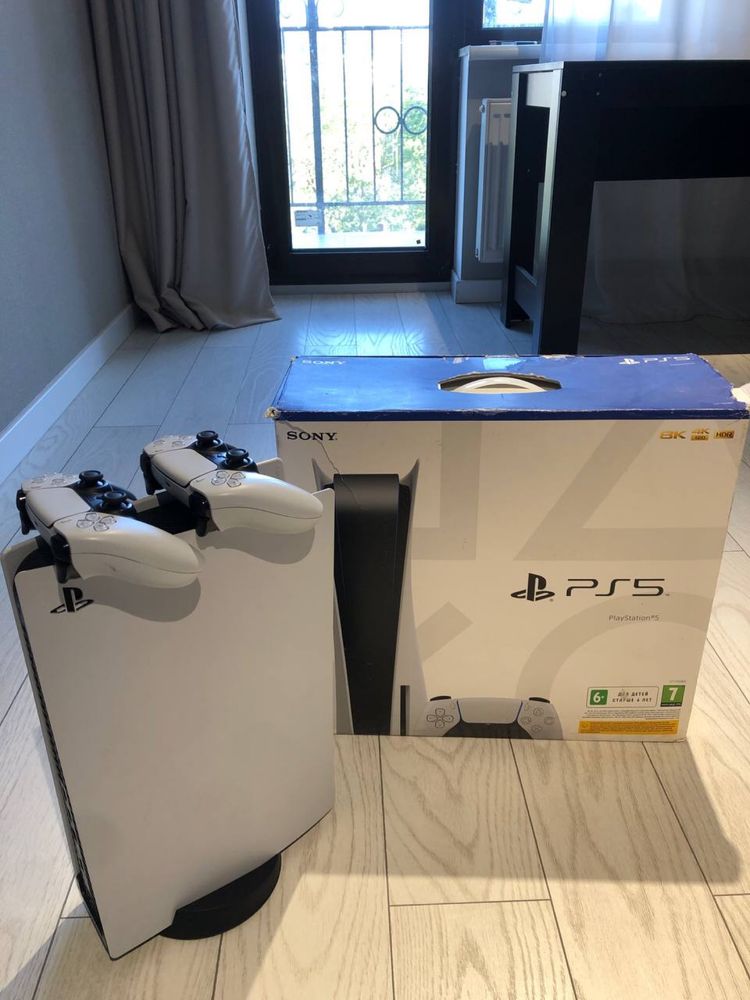 Sony PlayStation 5 плейстейшен консоль приставка