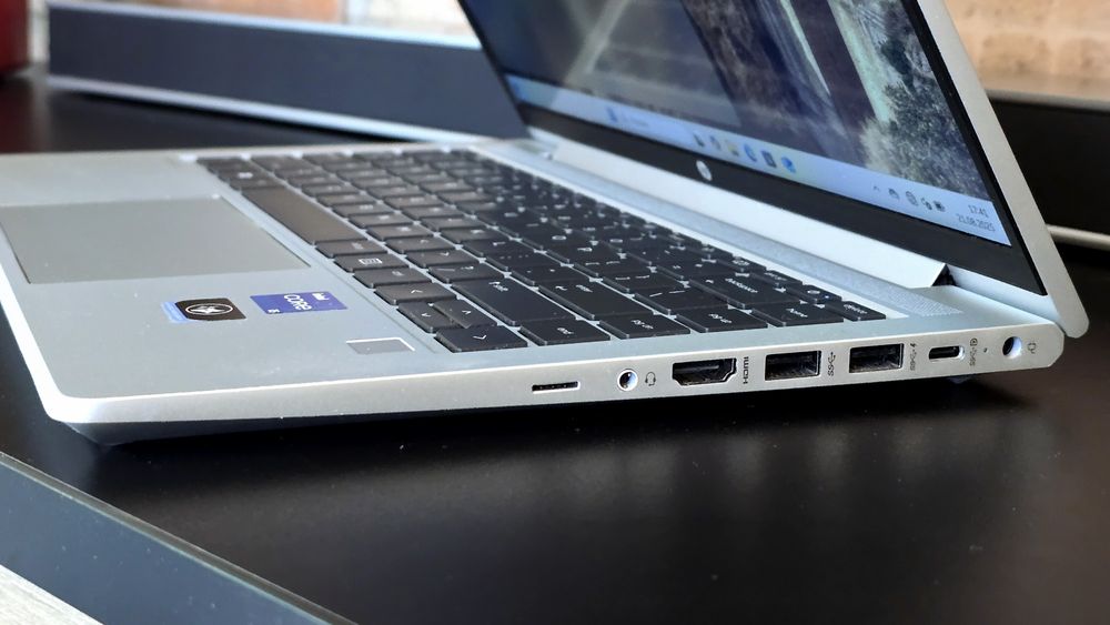 Hp probook 440 g9, i5-1235u, 16gb, 512gb nvme