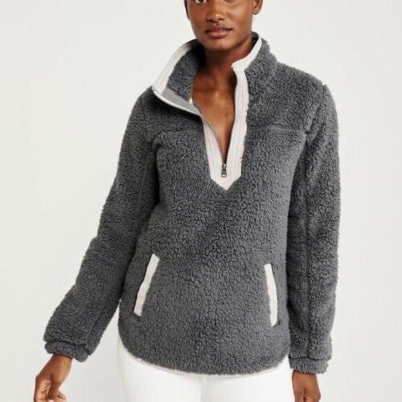 ABERCROMBIE & FITCH Sherpa bluza z polaru S