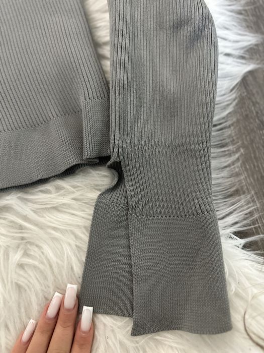 Джемпер на осінь/зиму