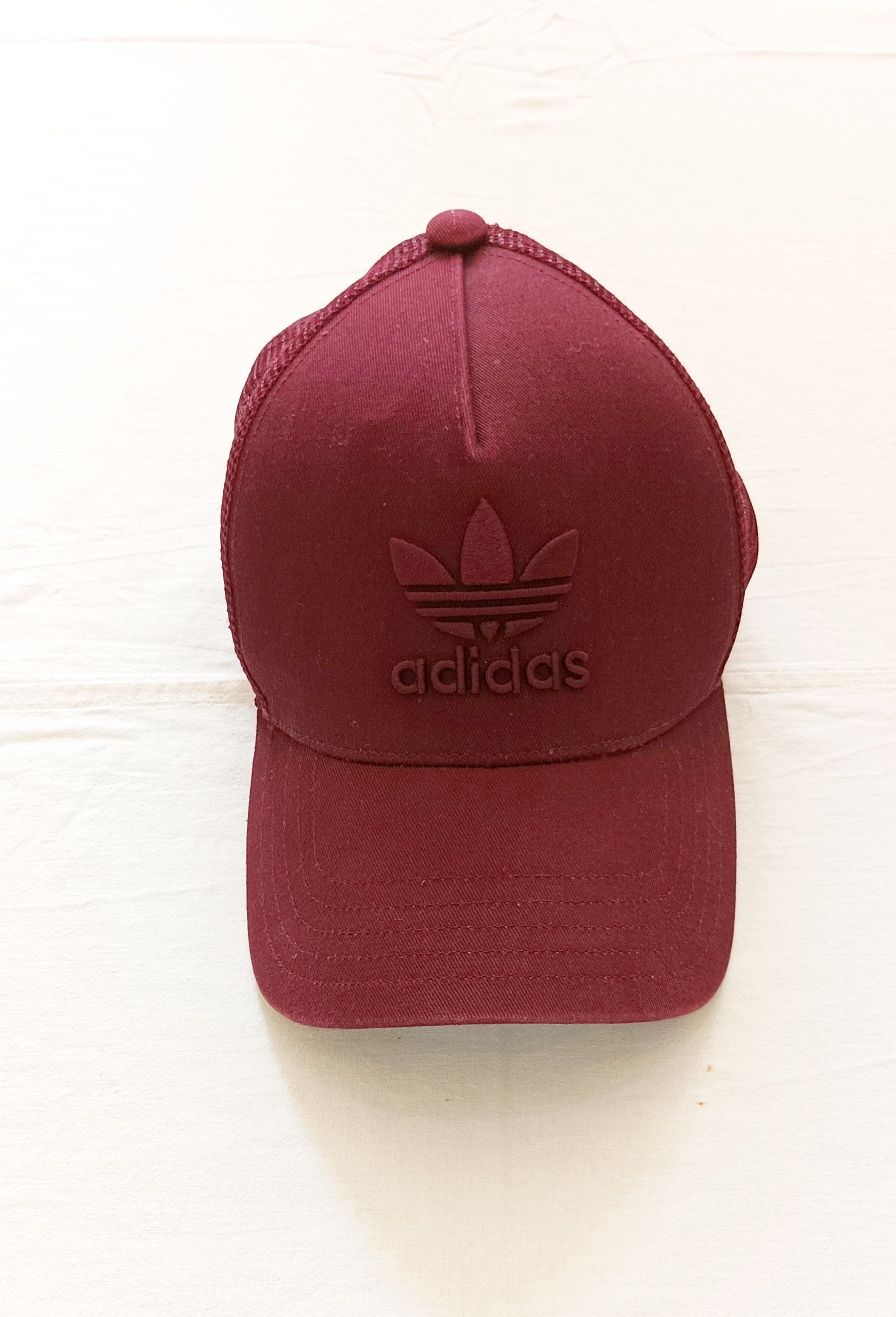 Продам кепку Adidas