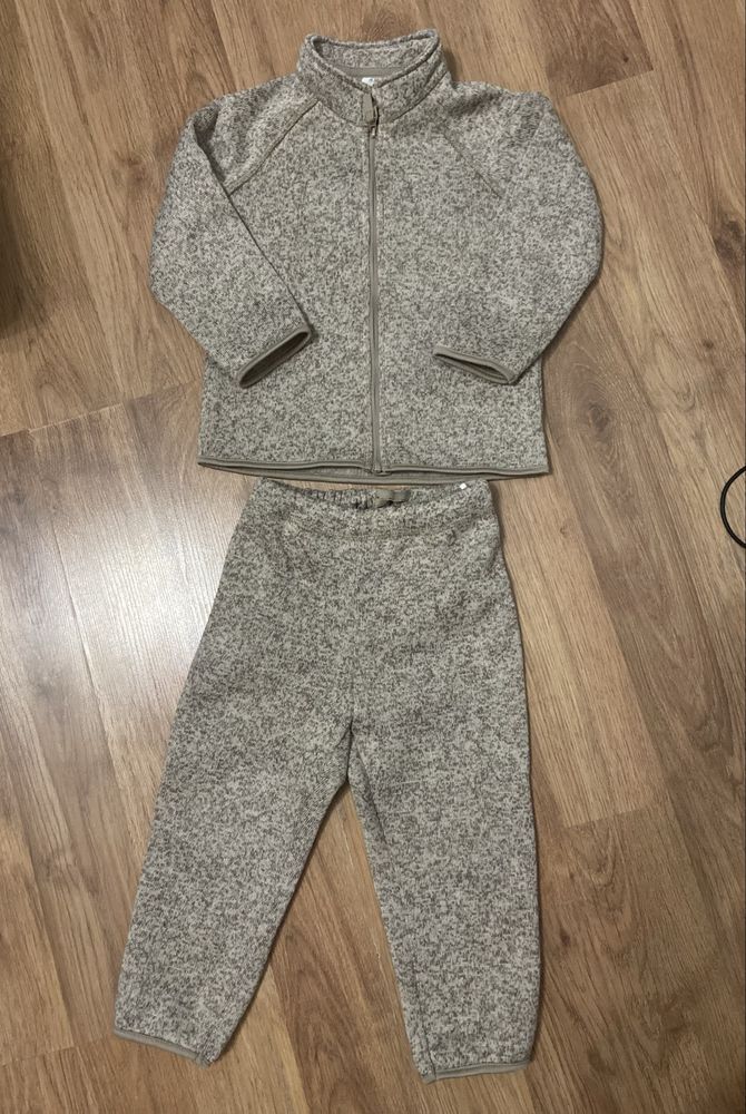 Детский флисовый костюм H&M