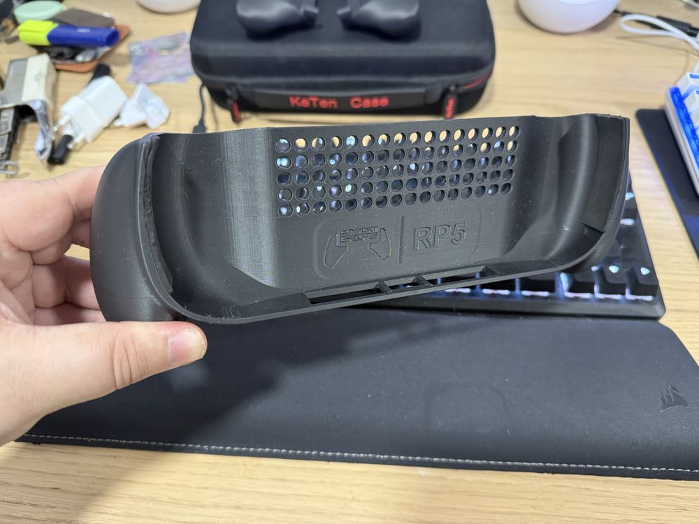 Retroid pocket 5 Grips