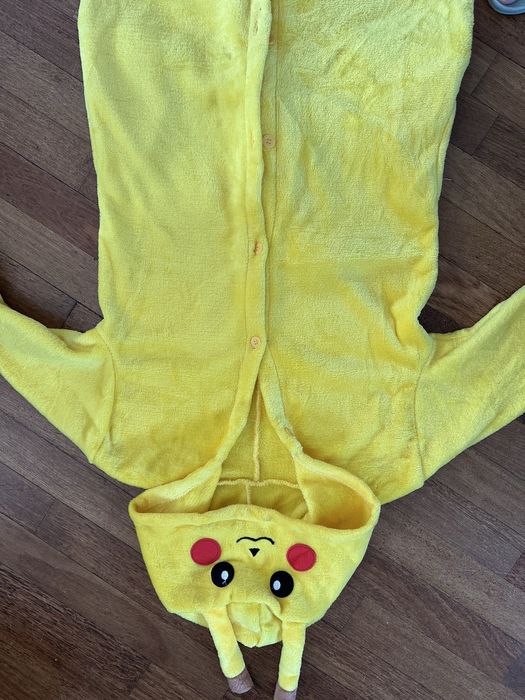 Pikachu strój piżama przebranie kostium 134/140