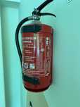 Gasnica 4kg ABC z uchwytem na ścianę