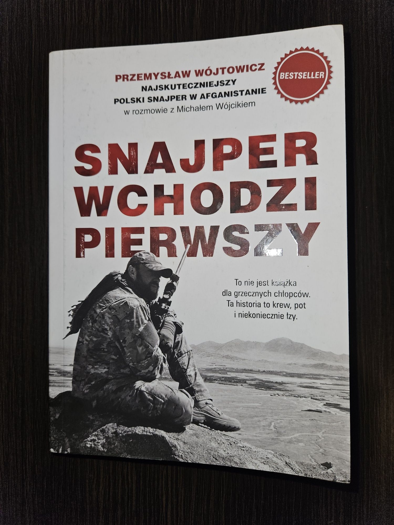 Snajper wchodzi pierwszy - Przemysław Wójtowicz