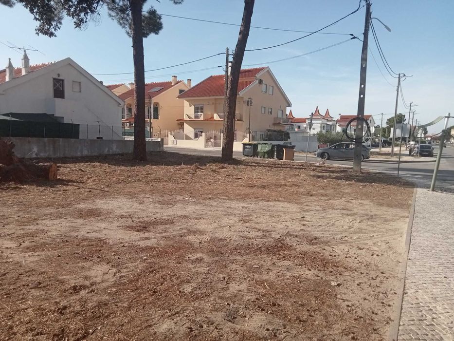 Terreno Rua Afonso Costa , 350 m2 para Habitação com 3 pisos