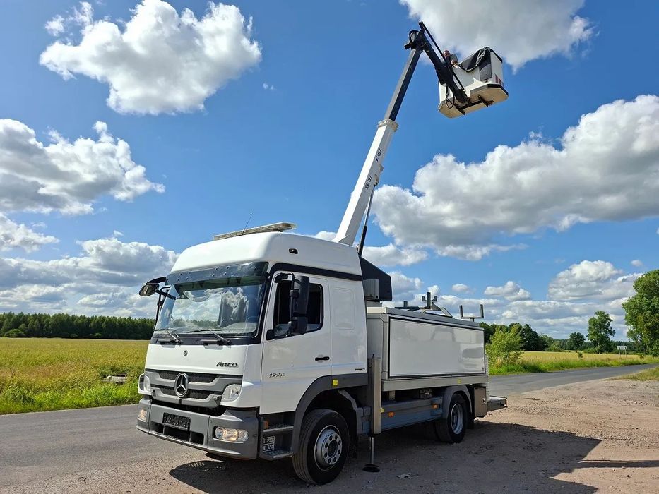 Mercedes-Benz Atego 1226  Podnośnik koszowy , Versalift , VT-145-F