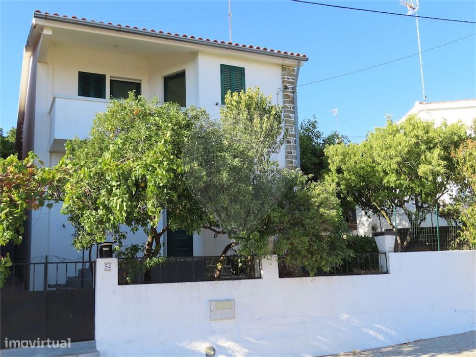 Moradia T3 para arrendamento