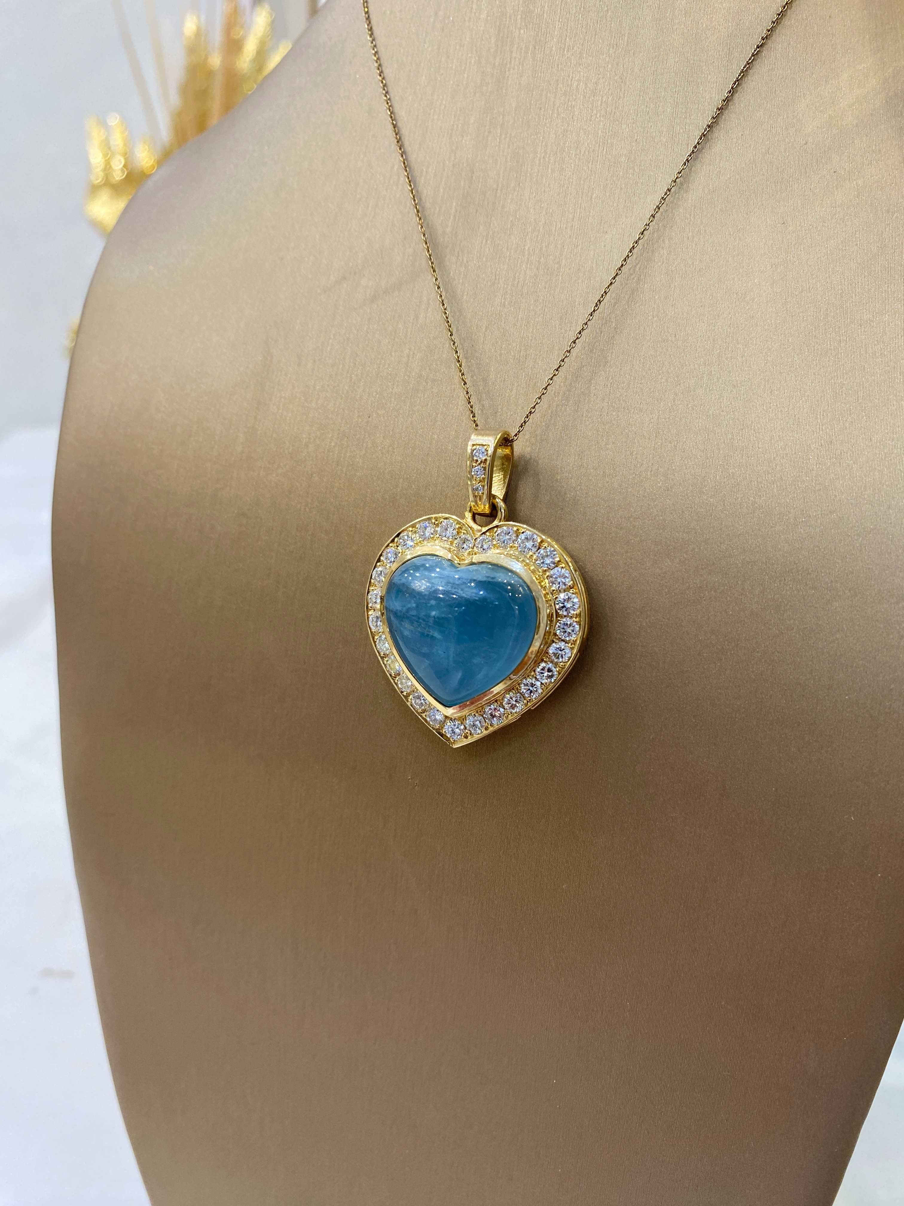 Wisiorek naturalna akwamaryna serce diamenty 4.00 Ct 750