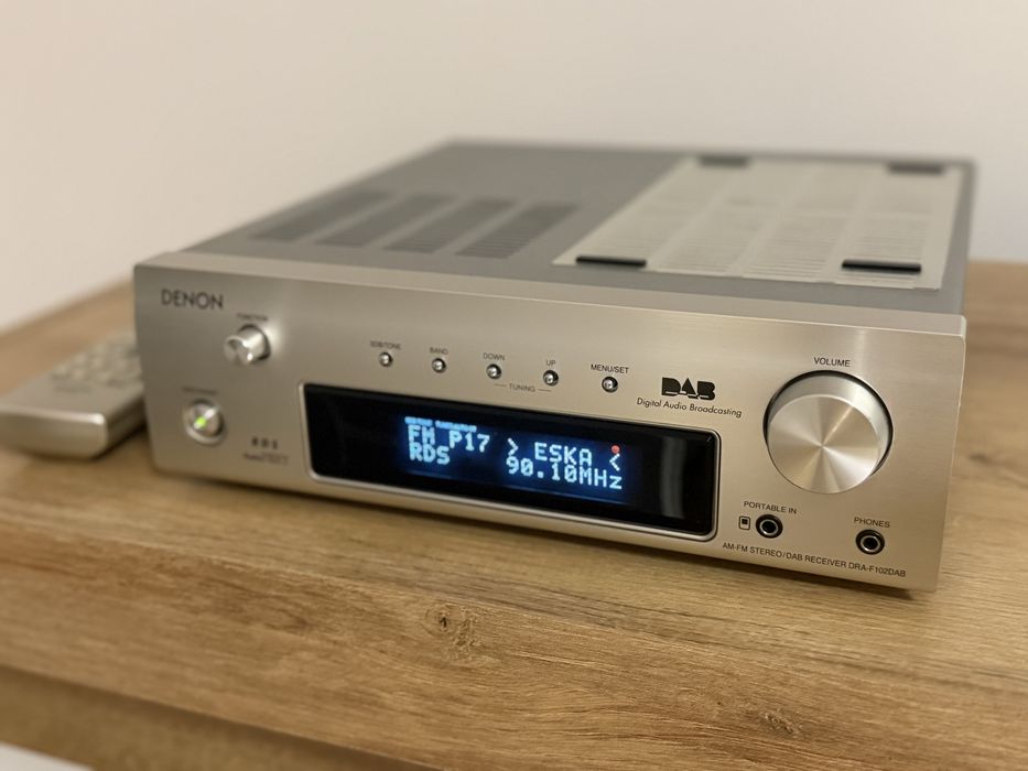 Denon DRA-F102DAB - amplituner stereo 2.1 + pilot