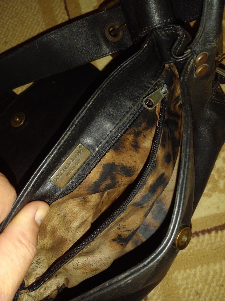 Сумку Dolce&Gabbana PRADA