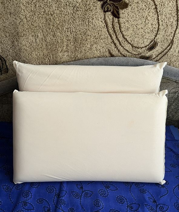 Подушка ортопедична з пам’яттю форми Memory Foam, Італія