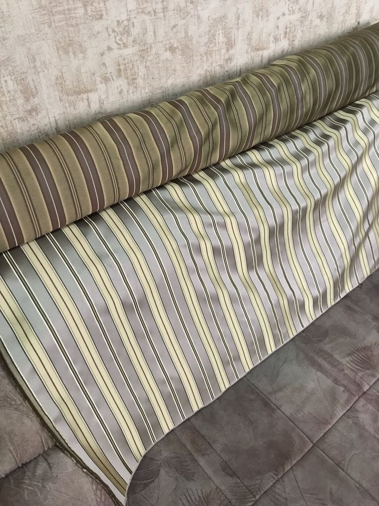 Ткань для диванов, стульев, штор.