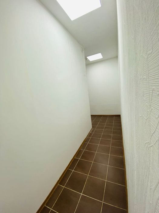 Власник!Офіс майстерня салон кабінет 9 м2, Ділова 6, Олімпійська склад