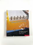 Paper Engineering: 3D Design Techniques for a 2D Material Livro
