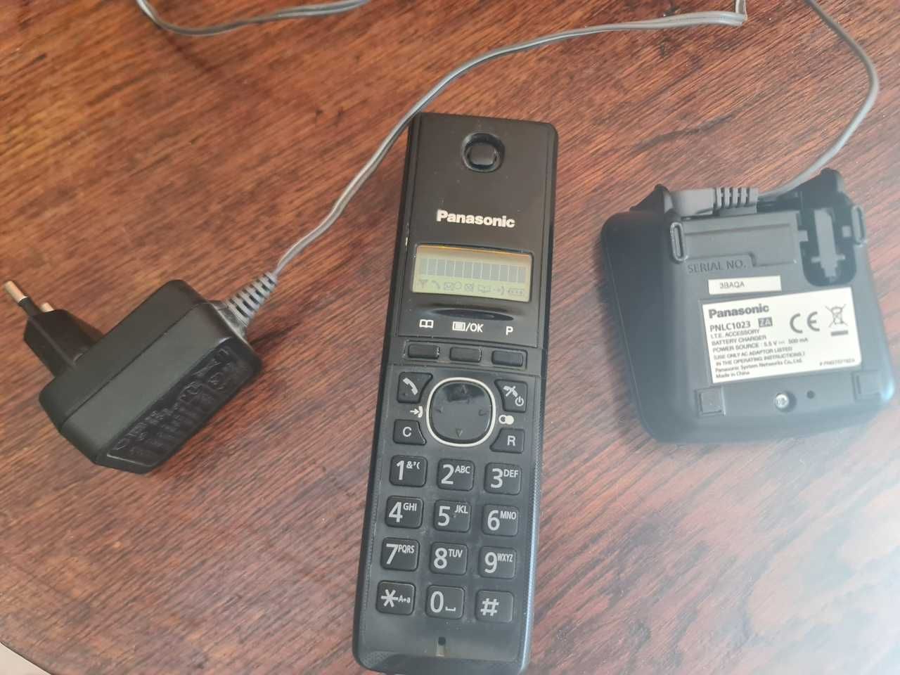 PANASONIC PNLC 1023 jedna słuchawka z ładowarką bez bazy