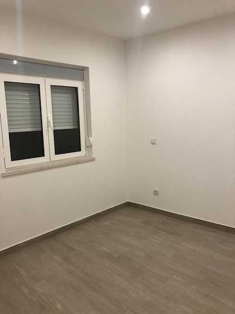 T1 para arrendar em Bucelas