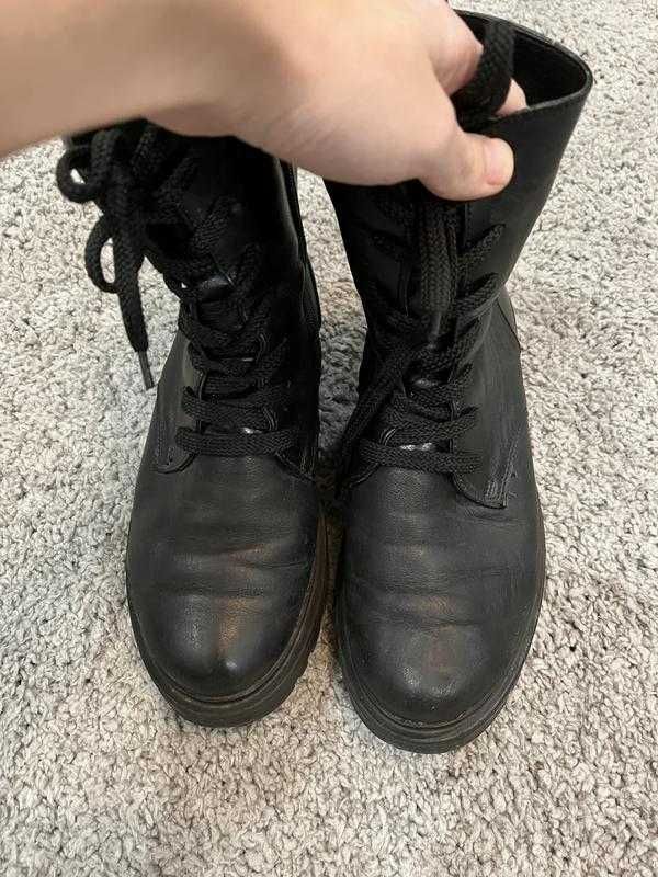Ботинки черные на меху