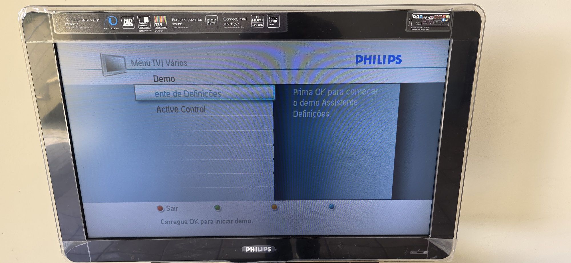 Armario TV + TV + Ambisound Philips