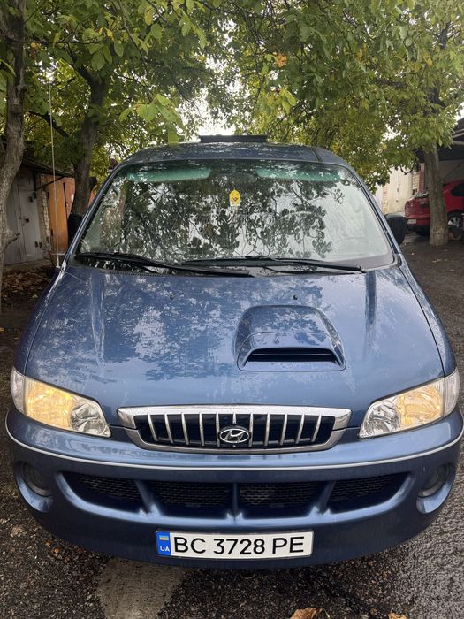 ПРОДАМ Hyundai h-1  CRDI