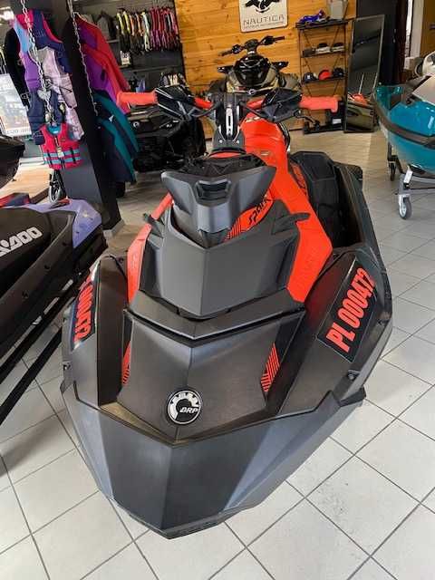 SEA-DOO Spark Trixx 3 UP 2021 18mth